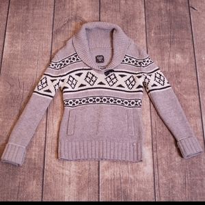 TNA Aritzia 100% Lambswool Sweater